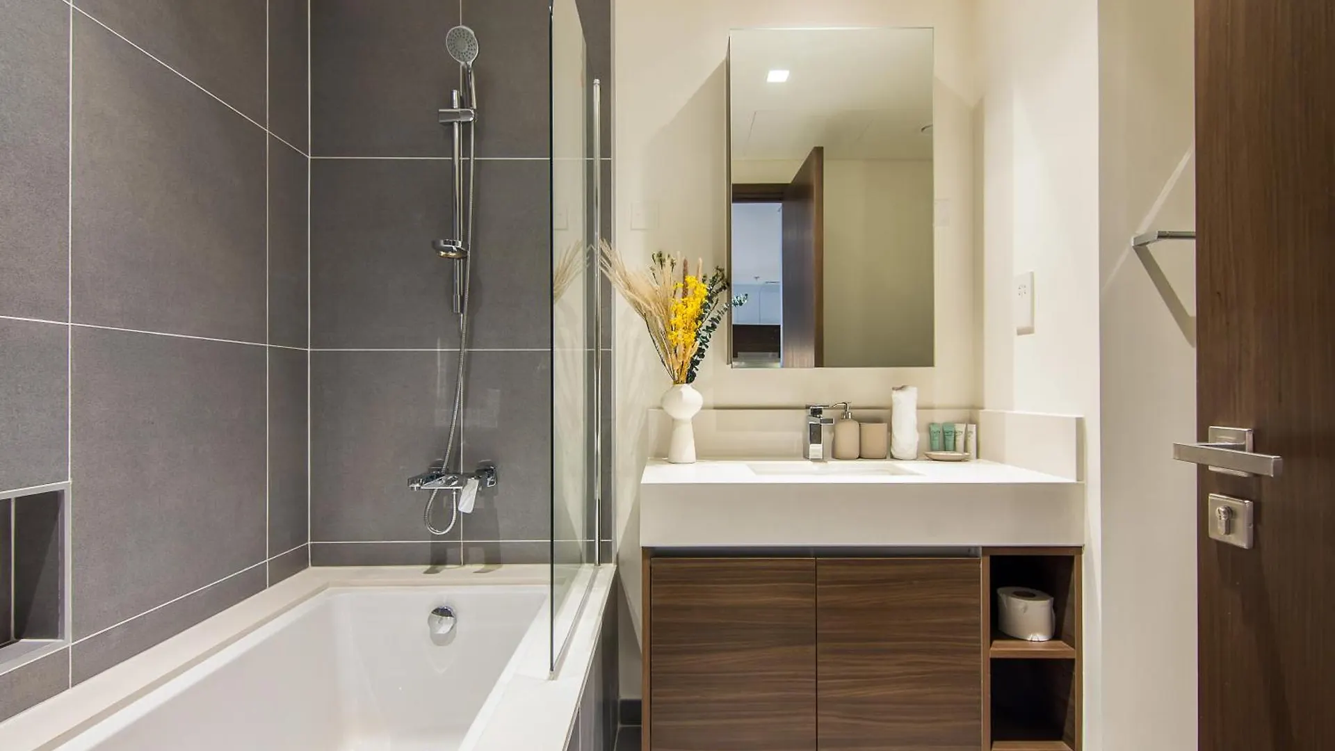 606 Creek Harbor Breathtaking 1Br In Creek Edge Apartment Dubai United Arab Emirates